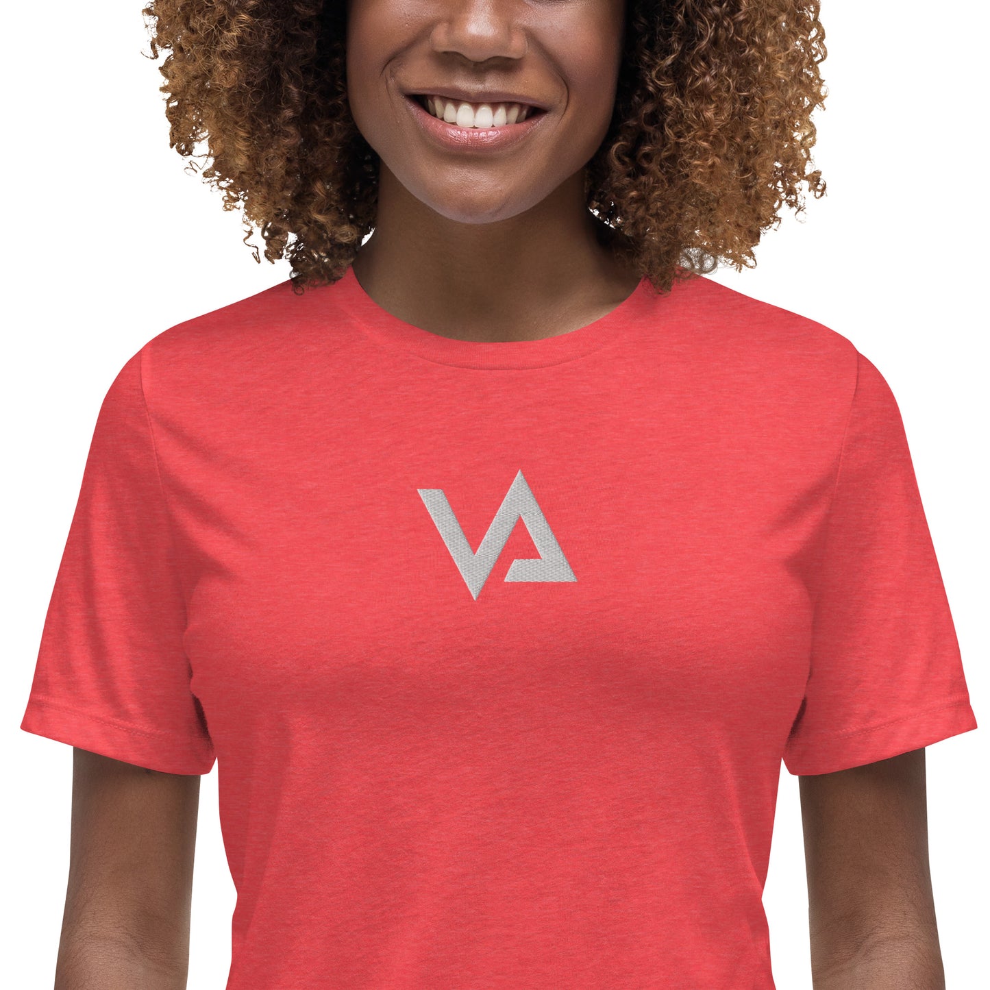 VA_Camiseta bordada relajada para mujer
