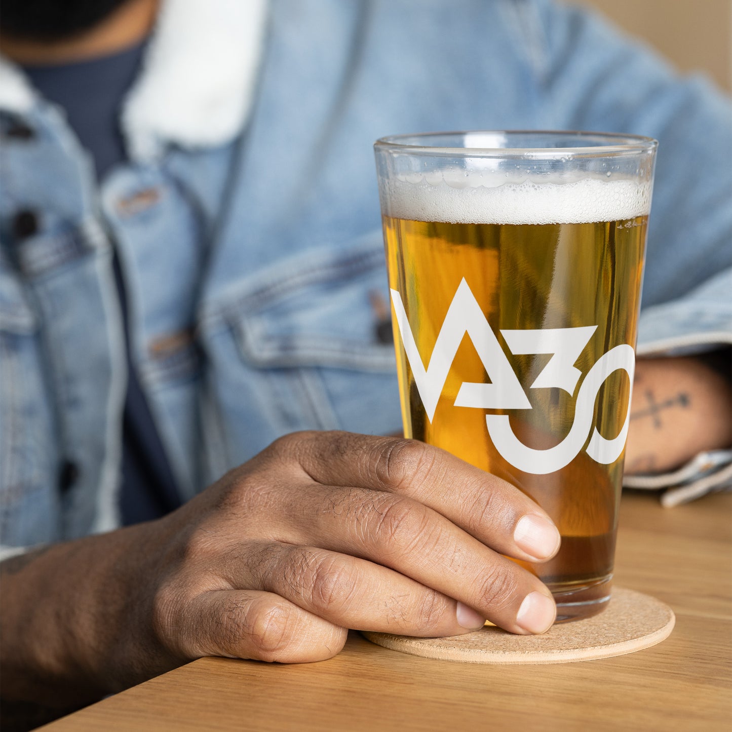VA30_Coctelera vaso de pinta