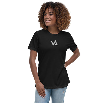 VA_Camiseta bordada relajada para mujer