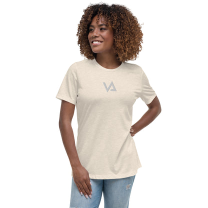 VA_Camiseta bordada relajada para mujer