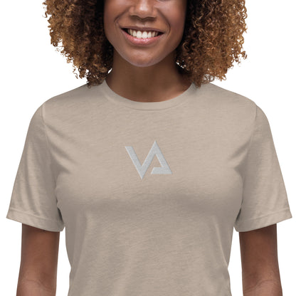 VA_Camiseta bordada relajada para mujer